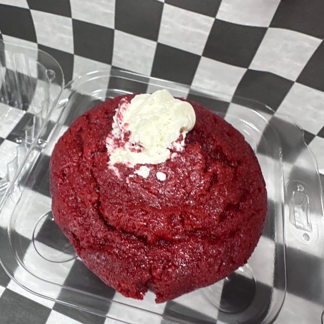 Red Velvet Muffin.