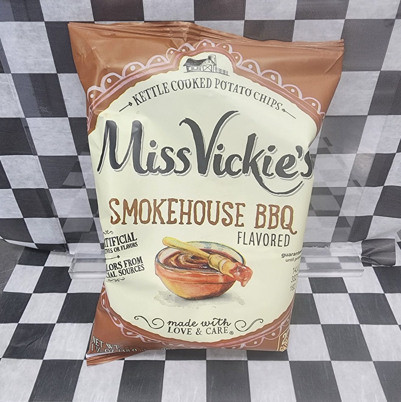 Miss Vickie’s Chips Bbq.