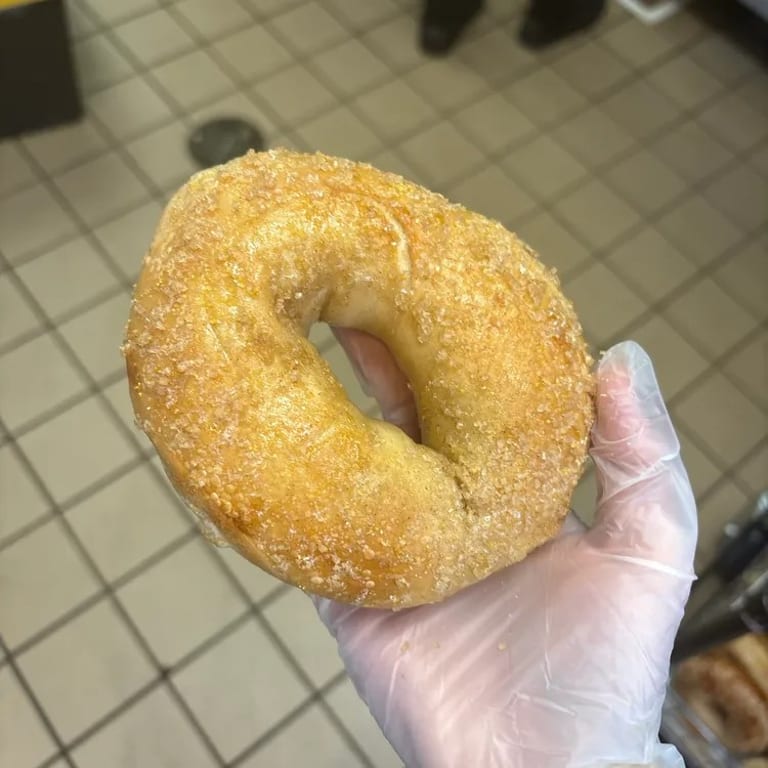 Cinnamon Crunch Bagel Delight