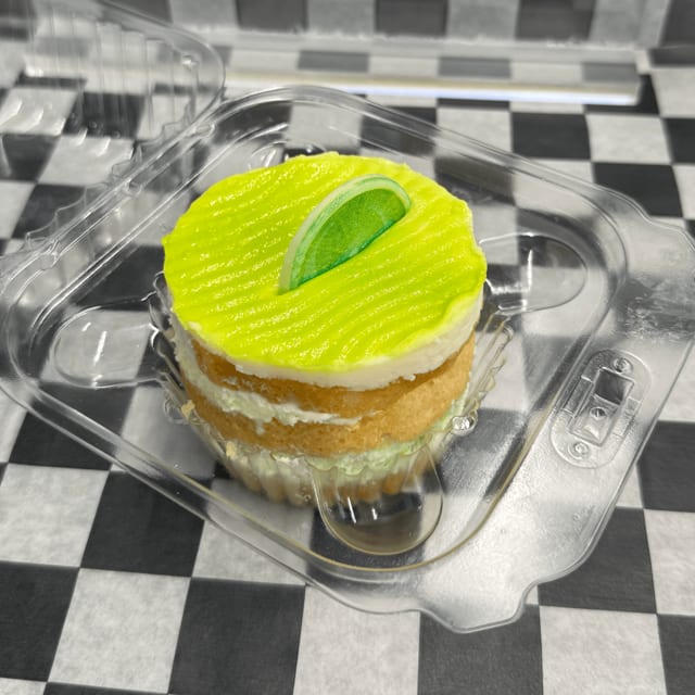 Key Lime Cake.