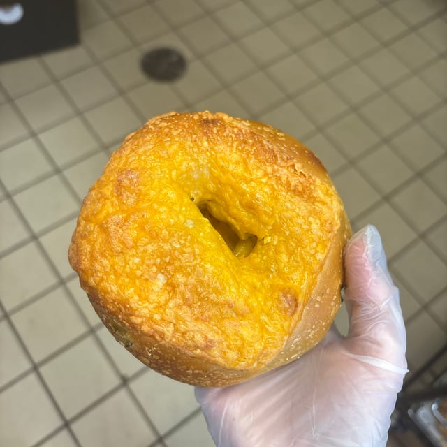 Jalapeno Cheddar Bagel.