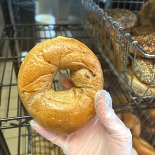 Cinnamon Raisin Bagel